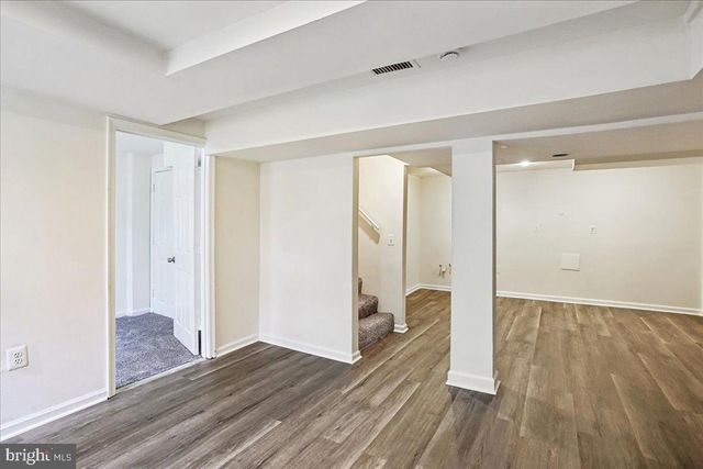 1721 S MONROE ST S, Arlington, VA 22204