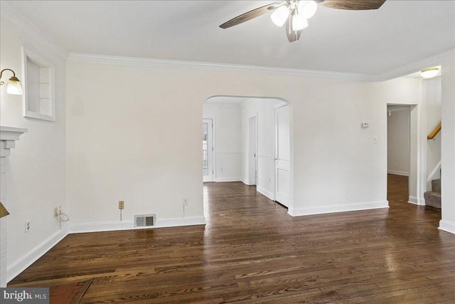 1721 S MONROE ST S, Arlington, VA 22204