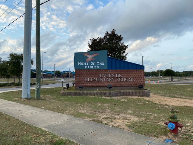 337 Flounder Street, Crestview, FL 32539