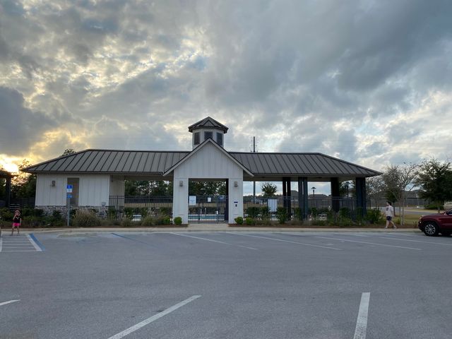 337 Flounder Street, Crestview, FL 32539