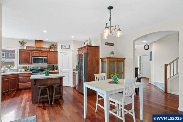 1080 SW Forestry Ln, Dallas, OR 97338