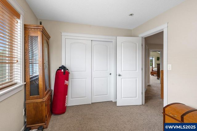 1080 SW Forestry Ln, Dallas, OR 97338