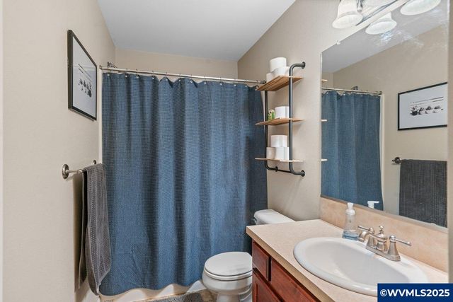 1080 SW Forestry Ln, Dallas, OR 97338