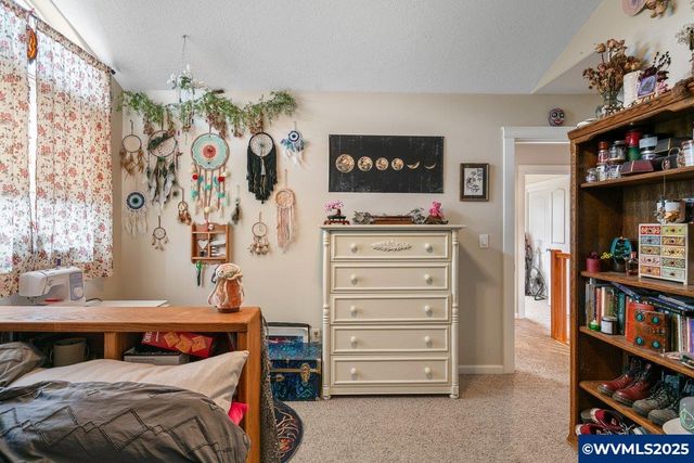 1080 SW Forestry Ln, Dallas, OR 97338