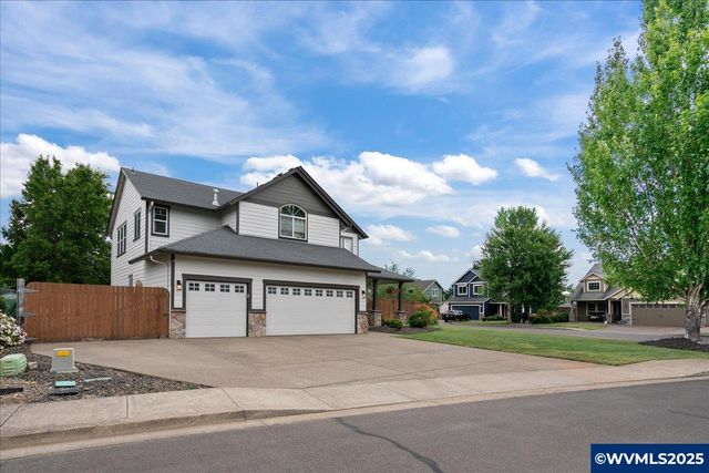 1080 SW Forestry Ln, Dallas, OR 97338