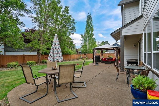 1080 SW Forestry Ln, Dallas, OR 97338