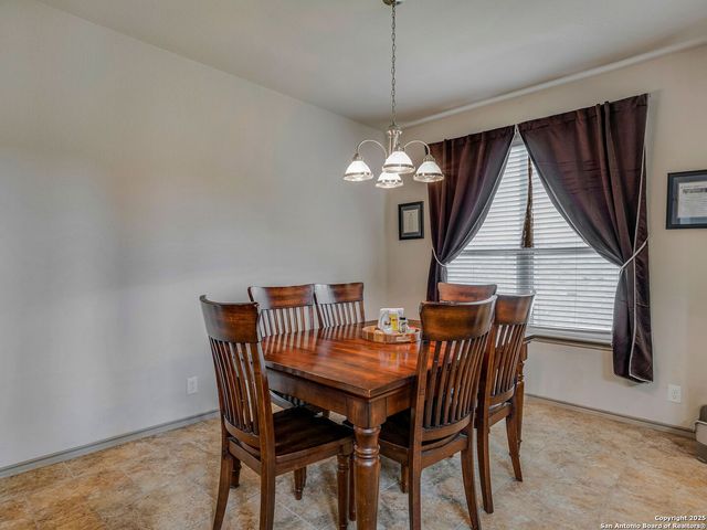 426 Redbird Chase, San Antonio, TX 78253