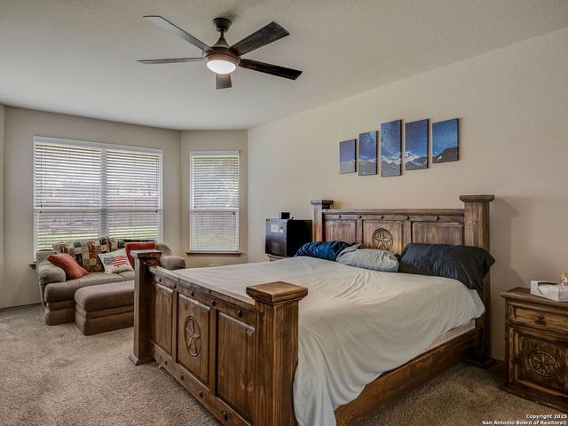 426 Redbird Chase, San Antonio, TX 78253