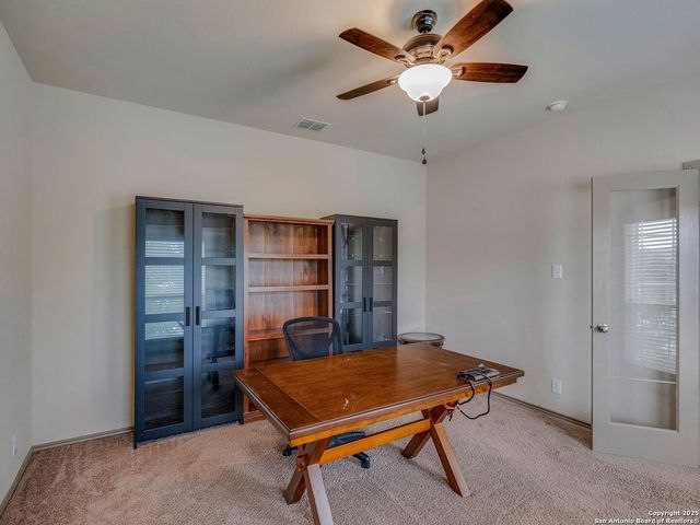 426 Redbird Chase, San Antonio, TX 78253