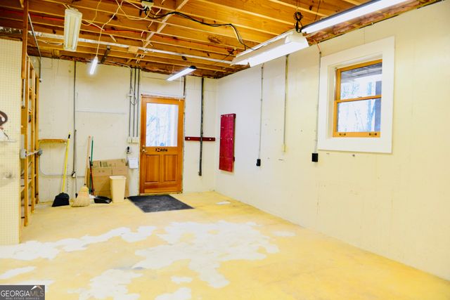 175 Marron Road, Fayetteville, GA 30215