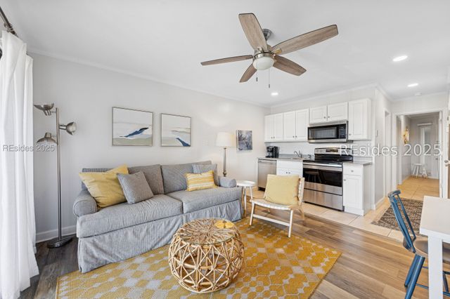 40 Folly Field Rd Apt C350, Hilton Head Island, SC 29928