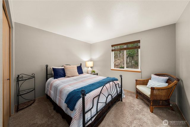 20055 SE 290th Place, Kent, WA 98042