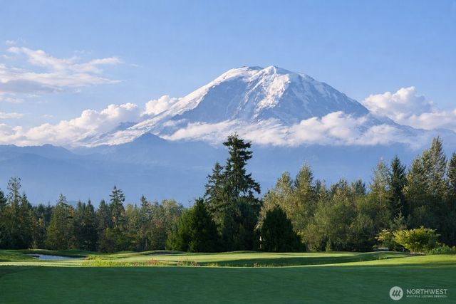 20055 SE 290th Place, Kent, WA 98042