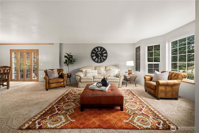 20055 SE 290th Place, Kent, WA 98042