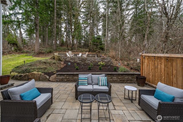 20055 SE 290th Place, Kent, WA 98042