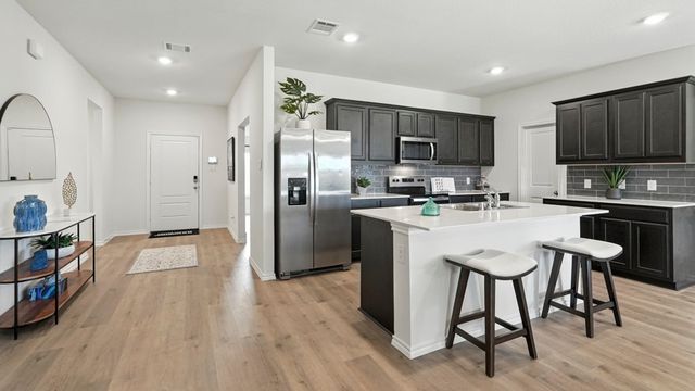 2003 Reveille Way, Terrell, TX 75160