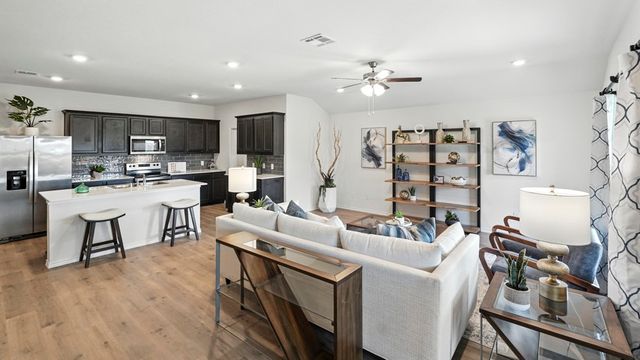 2003 Reveille Way, Terrell, TX 75160
