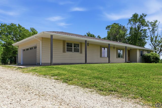 13130 S Topeka AVE, Carbondale, KS 66414