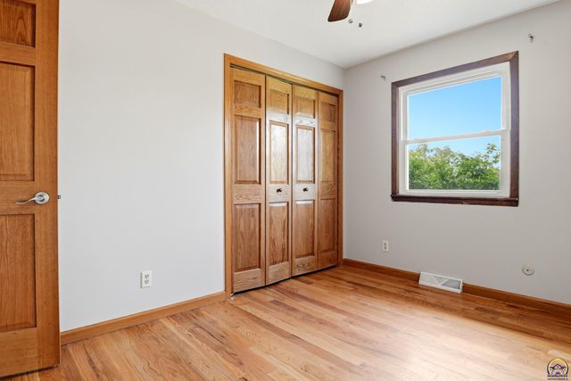 13130 S Topeka AVE, Carbondale, KS 66414
