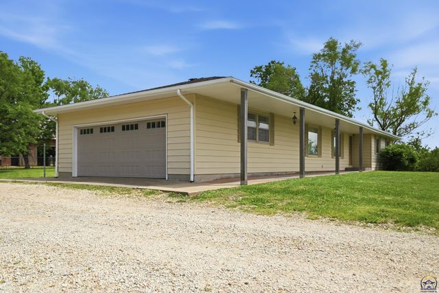 13130 S Topeka AVE, Carbondale, KS 66414