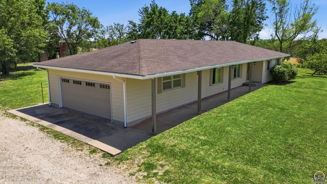 13130 S Topeka AVE, Carbondale, KS 66414
