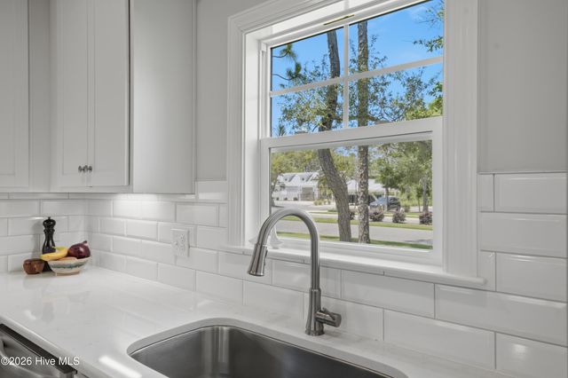 2498 Lake Ridge Drive, Southport, NC 28461