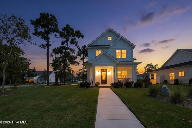 2498 Lake Ridge Drive, Southport, NC 28461