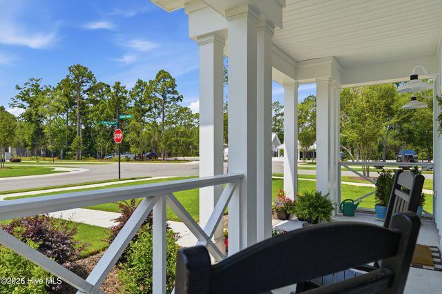 2498 Lake Ridge Drive, Southport, NC 28461