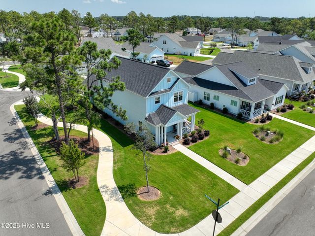2498 Lake Ridge Drive, Southport, NC 28461