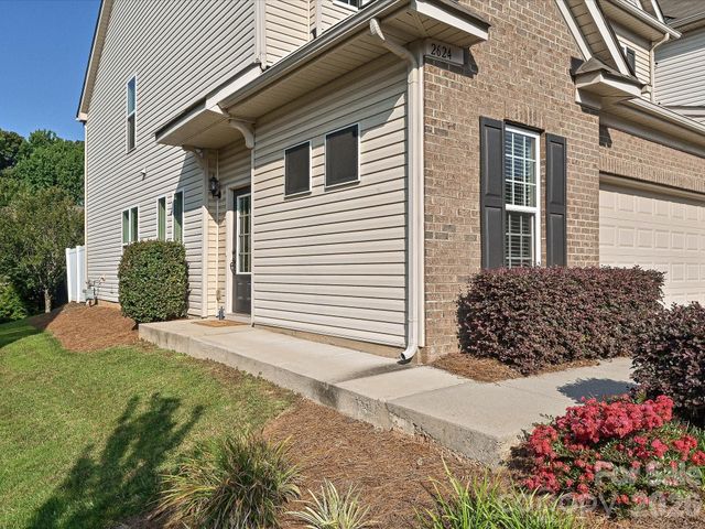 2624 Katy Flyer Avenue, Charlotte, NC 28210