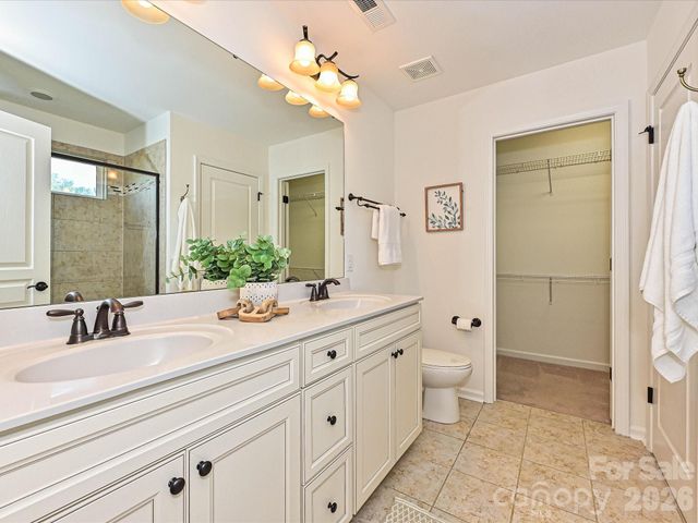 2624 Katy Flyer Avenue, Charlotte, NC 28210