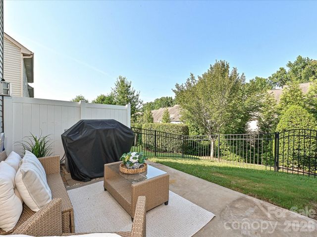 2624 Katy Flyer Avenue, Charlotte, NC 28210