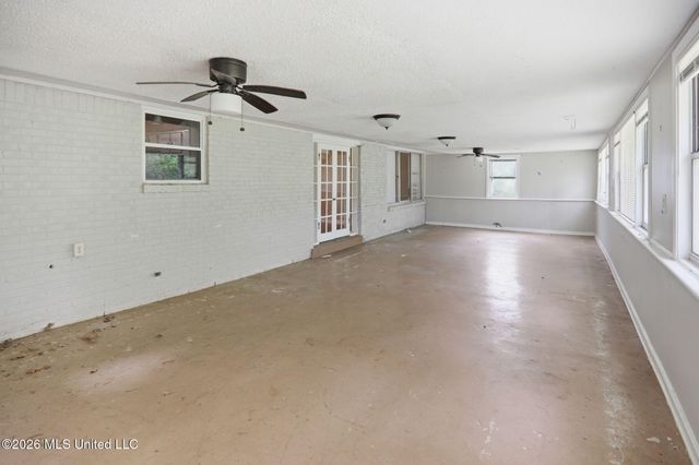 126 Colonial Drive, Hernando, MS 38632