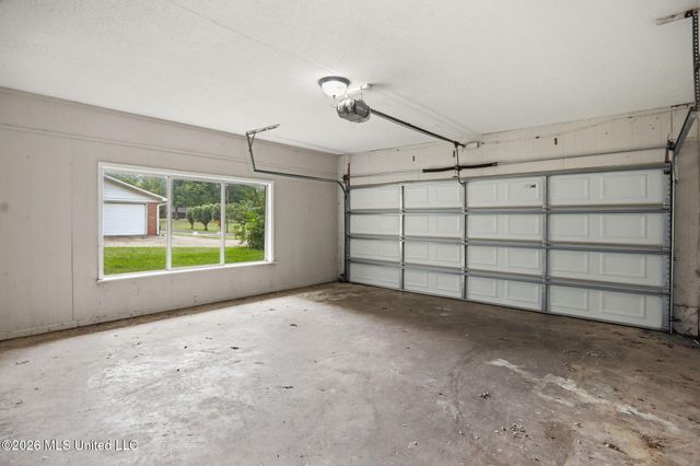 126 Colonial Drive, Hernando, MS 38632