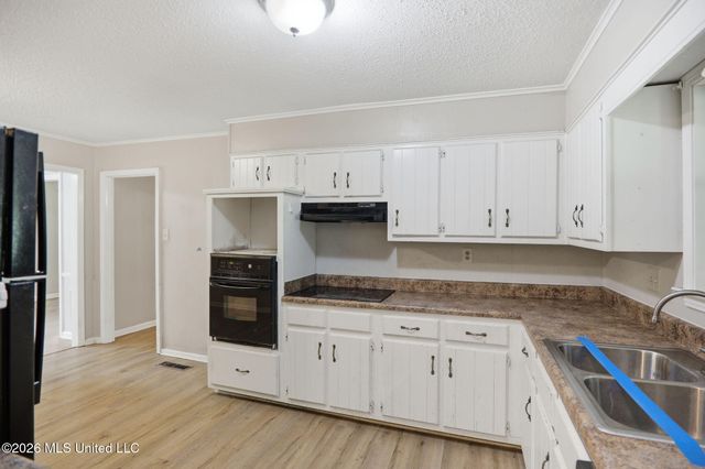 126 Colonial Drive, Hernando, MS 38632