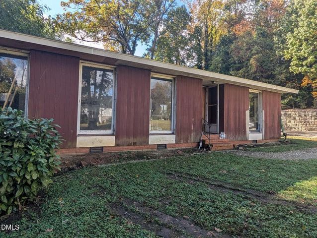 2700 Manning Place, Raleigh, NC 27608