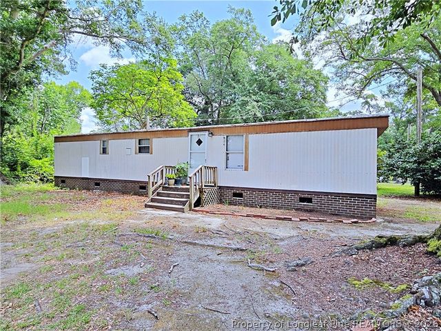 1581 Rim Road, Fayetteville, NC 28314
