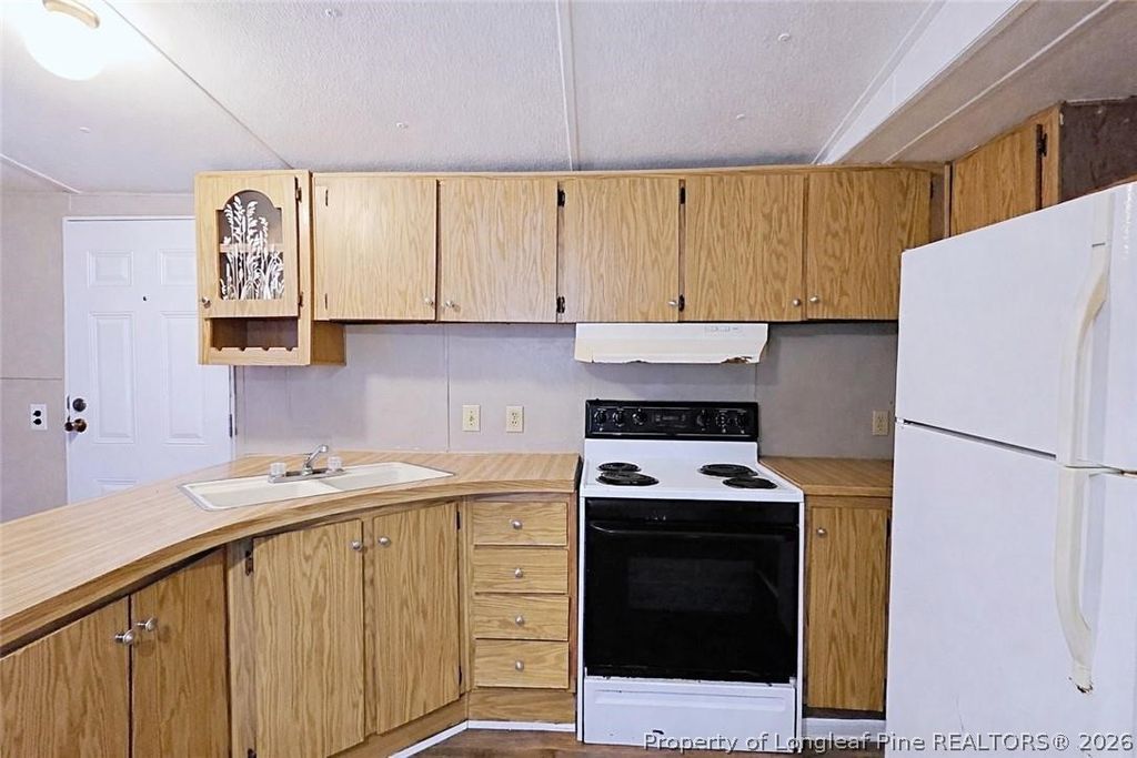 1581 Rim Road, Fayetteville, NC 28314 — photo 10