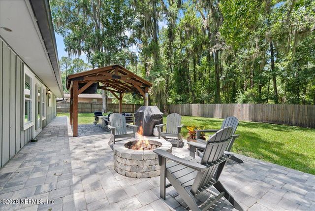 3959 DOCTORS LAKE Drive, Orange Park, FL 32065