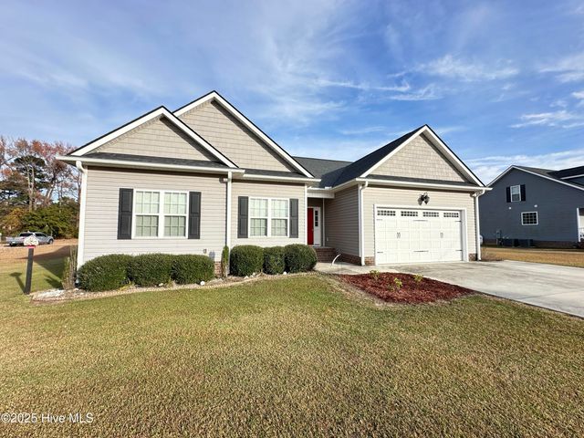216 Beaver Dam Drive, Clinton, NC 28328