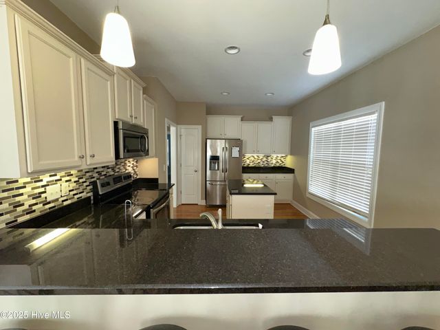 216 Beaver Dam Drive, Clinton, NC 28328