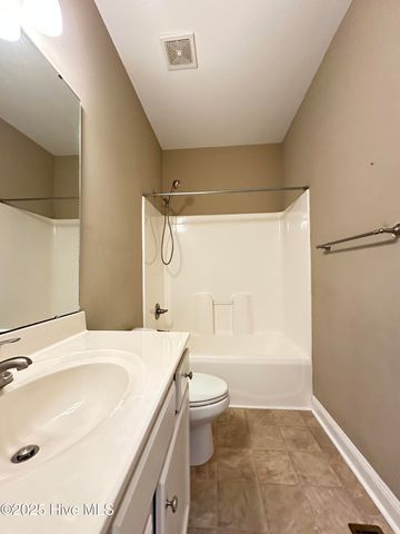 216 Beaver Dam Drive, Clinton, NC 28328