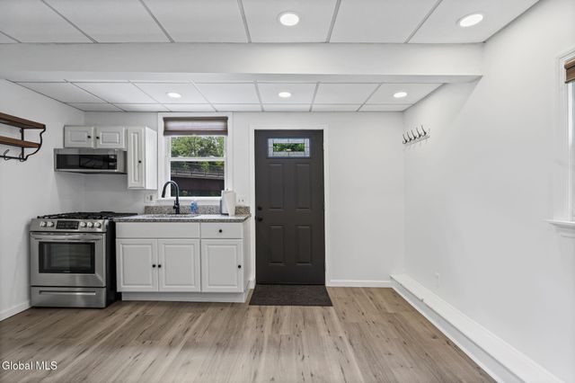 681 Delaware Avenue, Albany, NY 12209