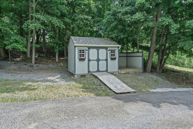 681 Delaware Avenue, Albany, NY 12209