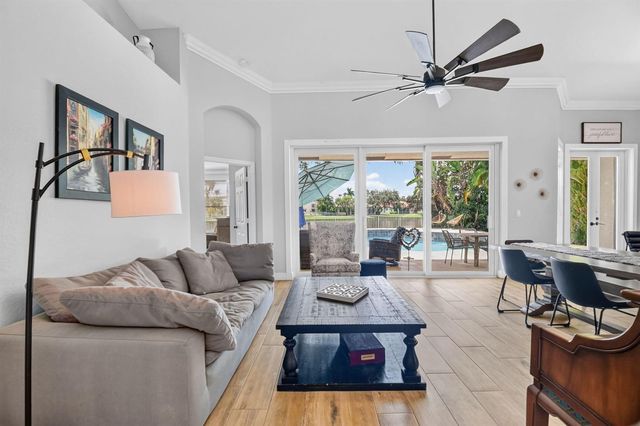 4085 BAHIA ISLE Circle, Wellington, FL 33449