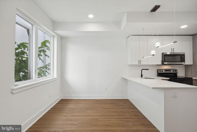 528 W BERKS ST, Philadelphia, PA 19122