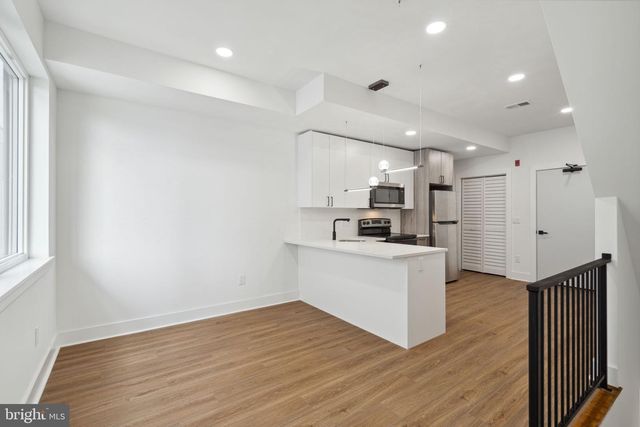 528 W BERKS ST, Philadelphia, PA 19122