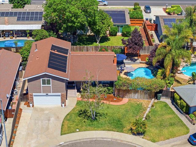 241 Garnet Drive, Livermore, CA 94550