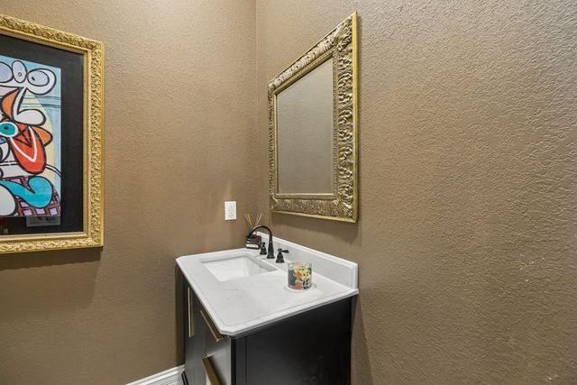 3631 Louisville Rd, Louisville, TN 37777