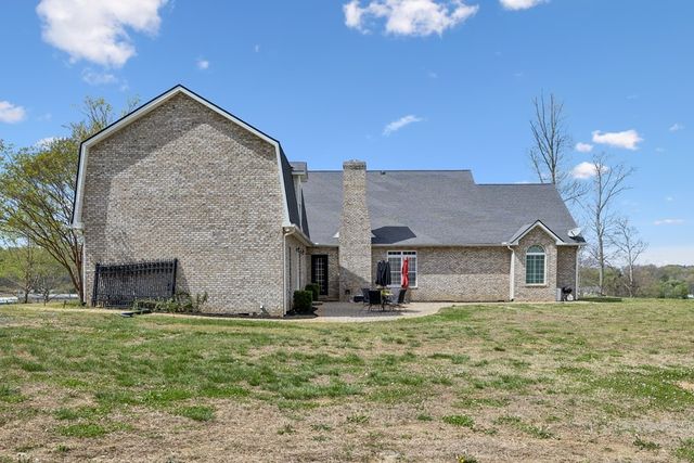 3631 Louisville Rd, Louisville, TN 37777